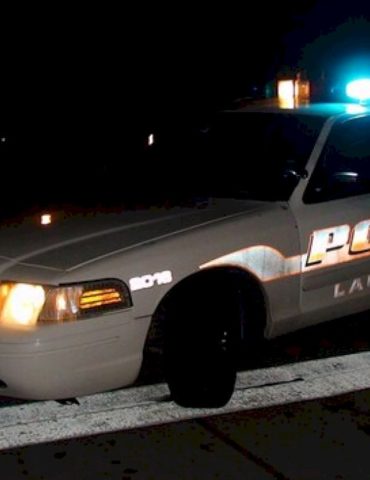 florida-police-officer-accused-of-taking-over-dead-man’s-home
