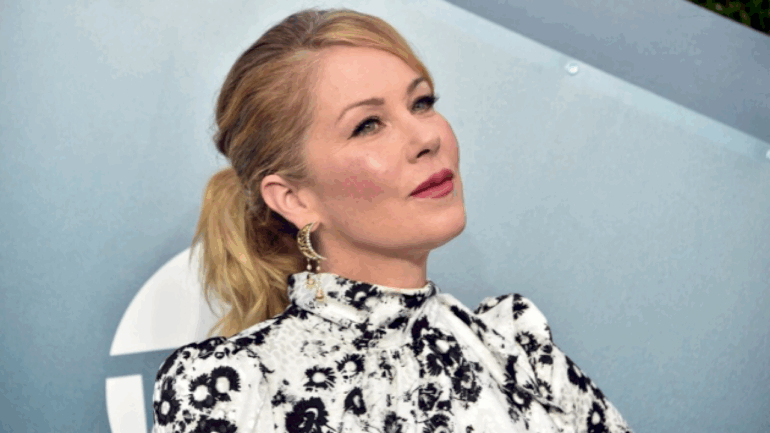 christina-applegate-shares-update-after-revealing-ms-misdiagnosis