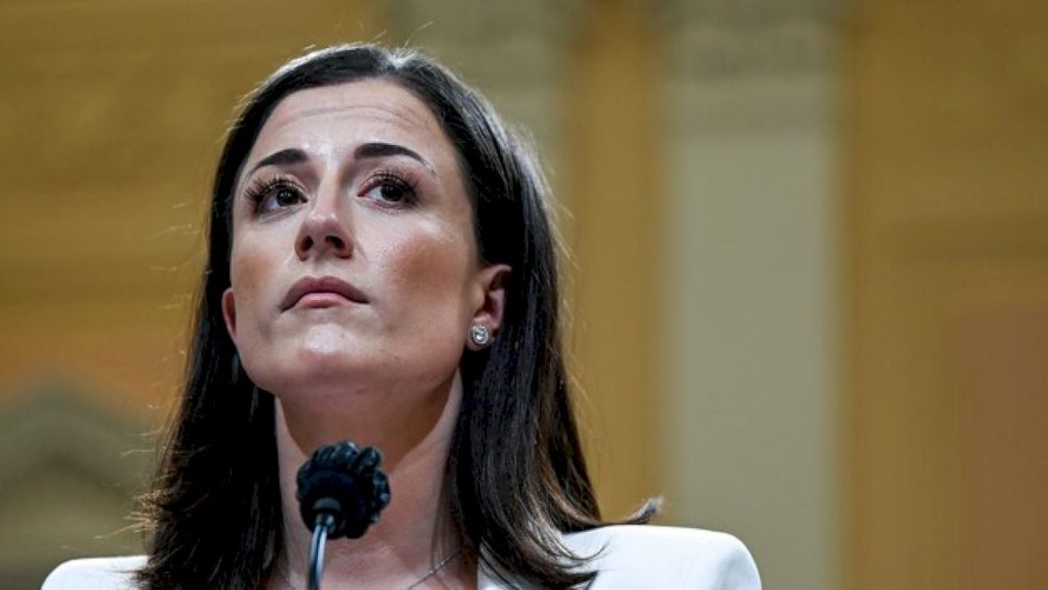doj-fails-to-get-indictment-against-former-trump-aide-cassidy-hutchinson:-sources