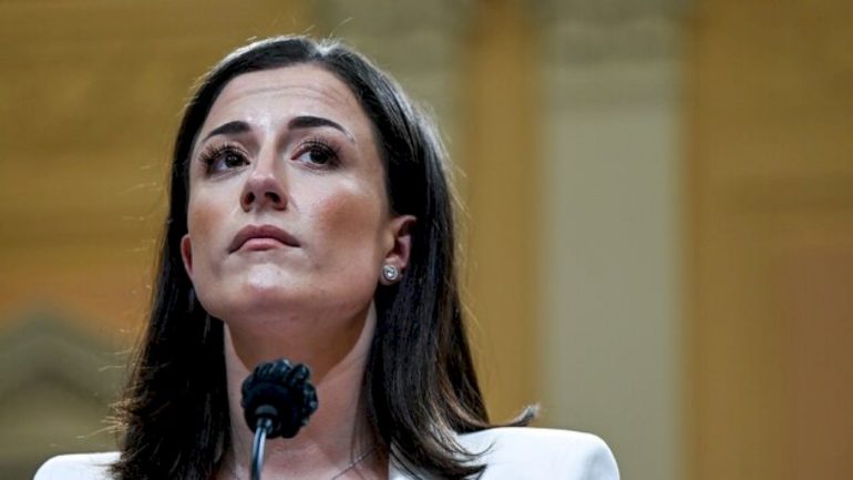 doj-fails-to-get-indictment-against-former-trump-aide-cassidy-hutchinson:-sources
